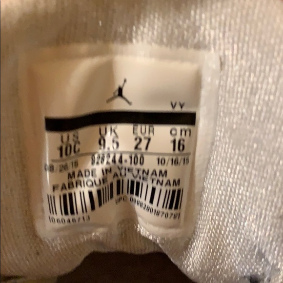 Jordan sneakers - Picture 6 of 6